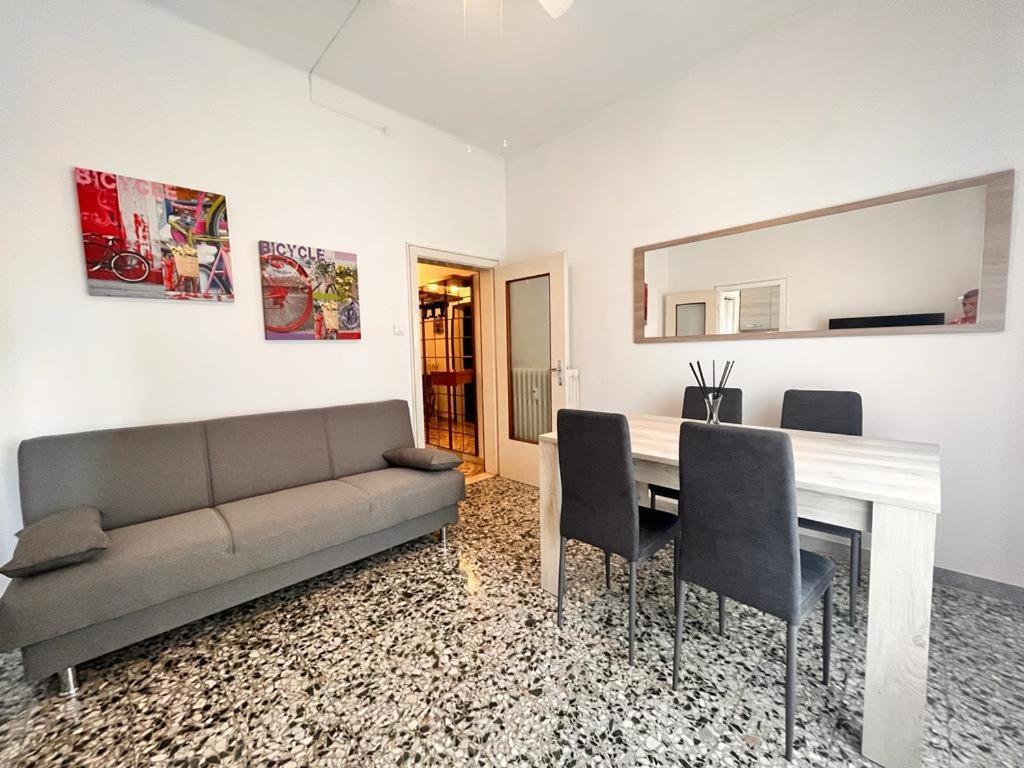 B&B San Giuseppe Moscati Bologna Bagian luar foto